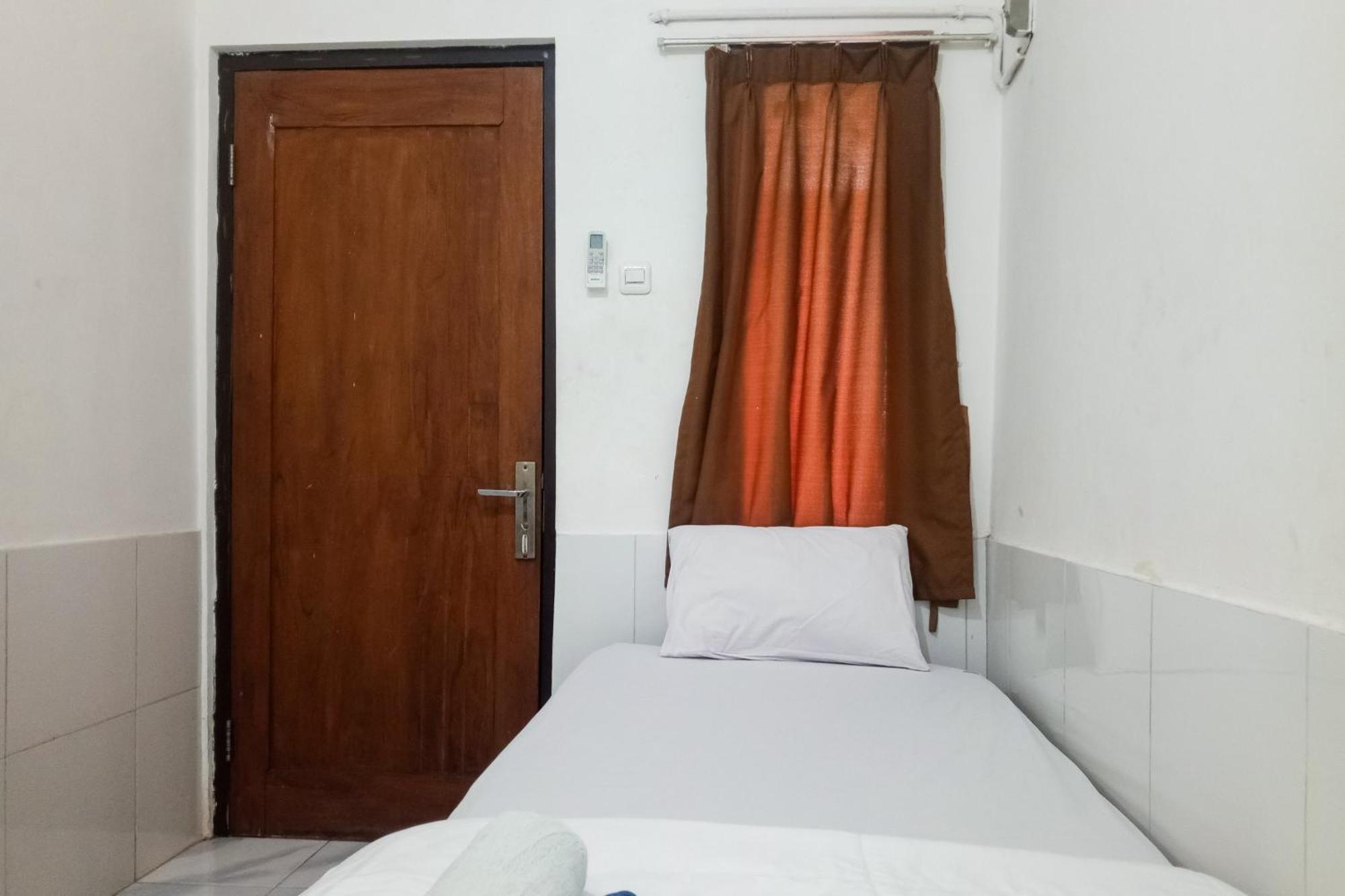 Malibu Syariah Bogor Redpartner Hotell Exteriör bild